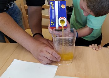 Míchané nápoje v Denním centru Maják