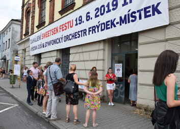 Sweetsen fest pomáhá