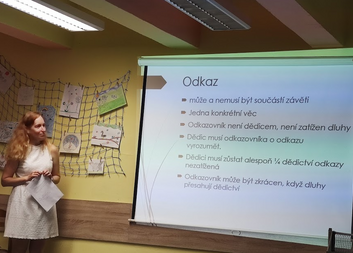 Charita sobě seminář o problematice dědictví