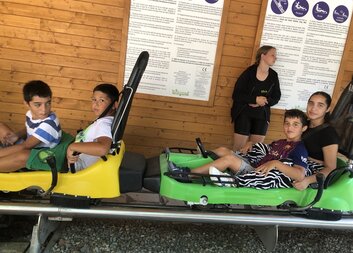 „BAVÍME SE JINAK“