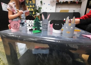 Nezbedové a Rebelové vyráběli Betlém