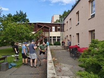Zaměstnanci Continentalu pomáhali na Oáze pokoje
