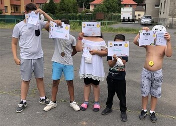 Pohyb, odměna i zlepšení v prospěchu. Rebel pomáhá dětem růst